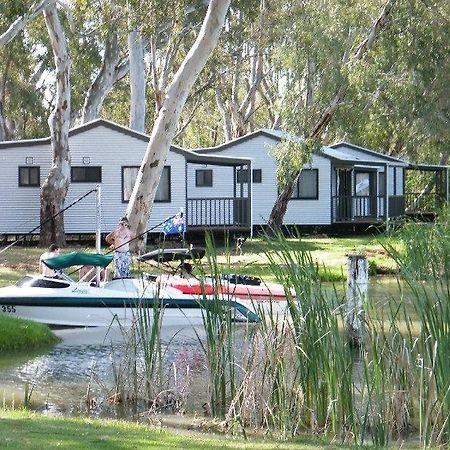 Cohuna Waterfront Holiday Park Экстерьер фото